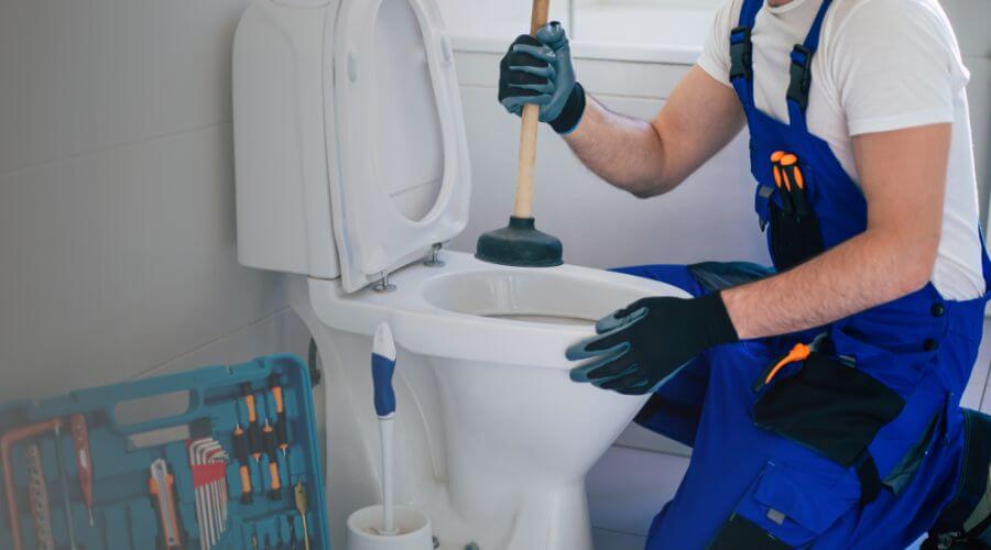 drain and sewer cleaning in West Hills, CA